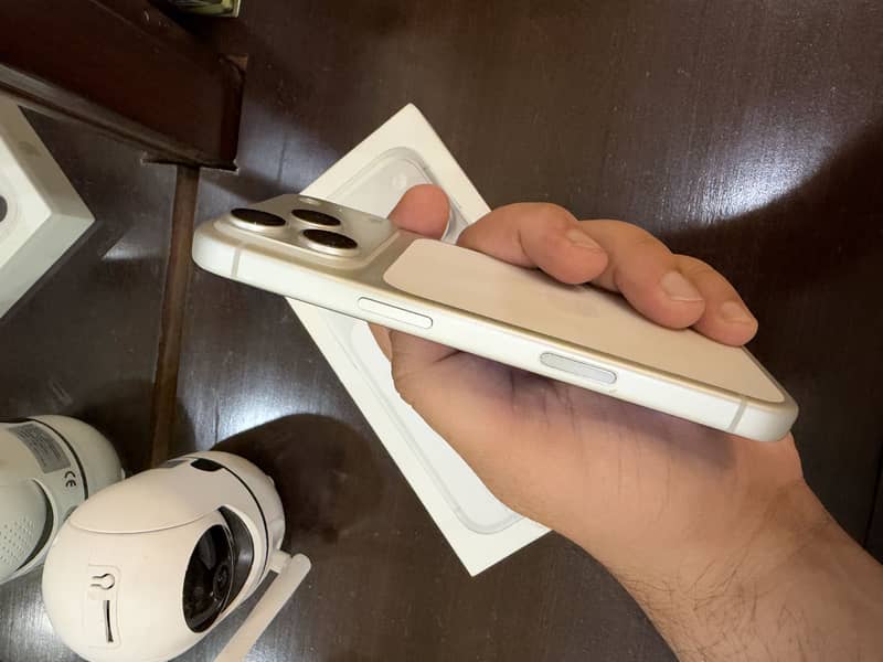 Apple iPhone 17 Pro 1