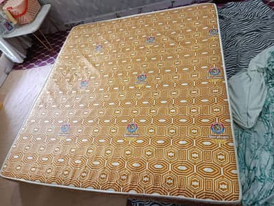 Dura foam king size 8" thick