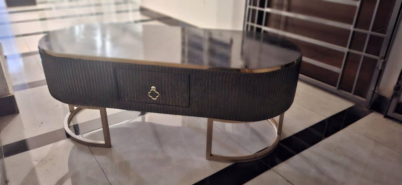 center table / coffee table 1