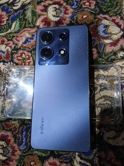 Infinix Note 30