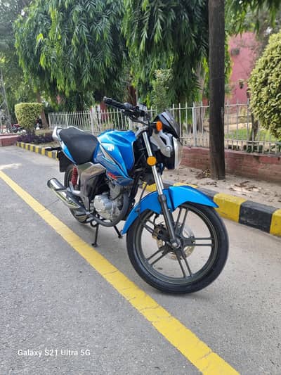 SUZUKI RGSX 125C. BLUE VAREENT