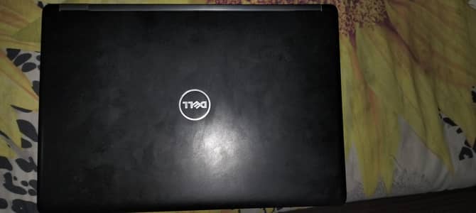 Dell latitude 5480 core i7 6th gen with8gb ram,256Gb SSD 2Gb card