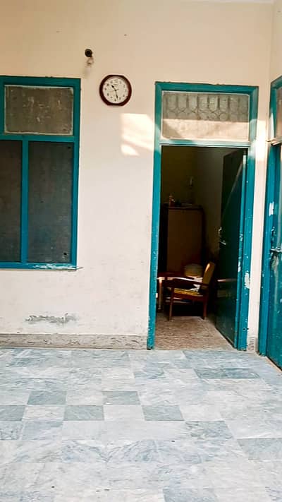 4 marla house for rent at jhang road