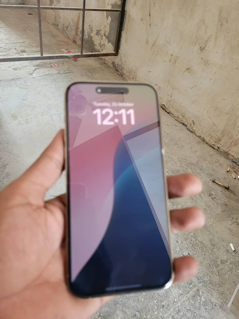Apple iPhone 14 Pro Max 3