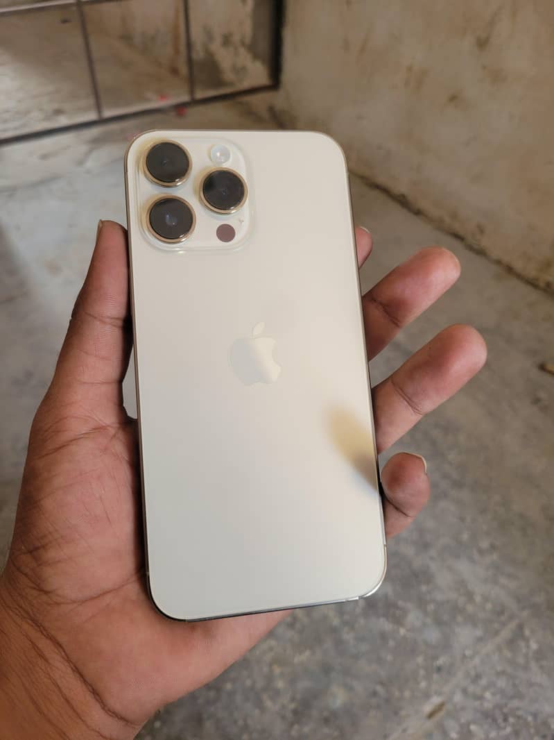 Apple iPhone 14 Pro Max 5
