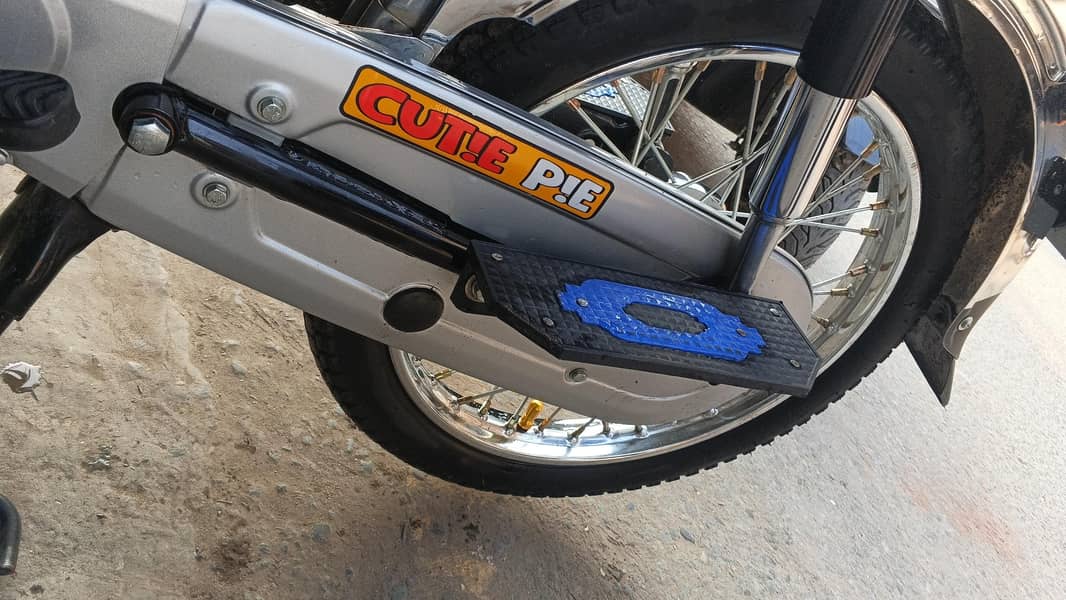 Honda cd70 4