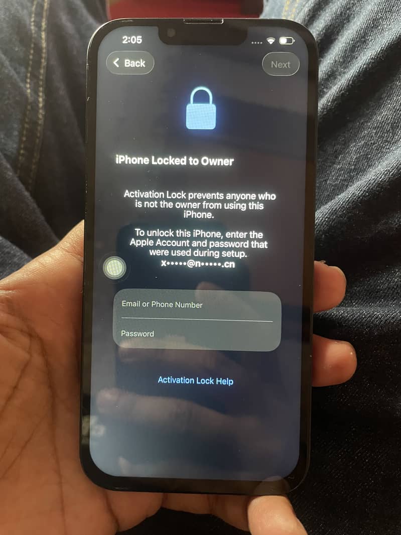 Apple iPhone 13 1