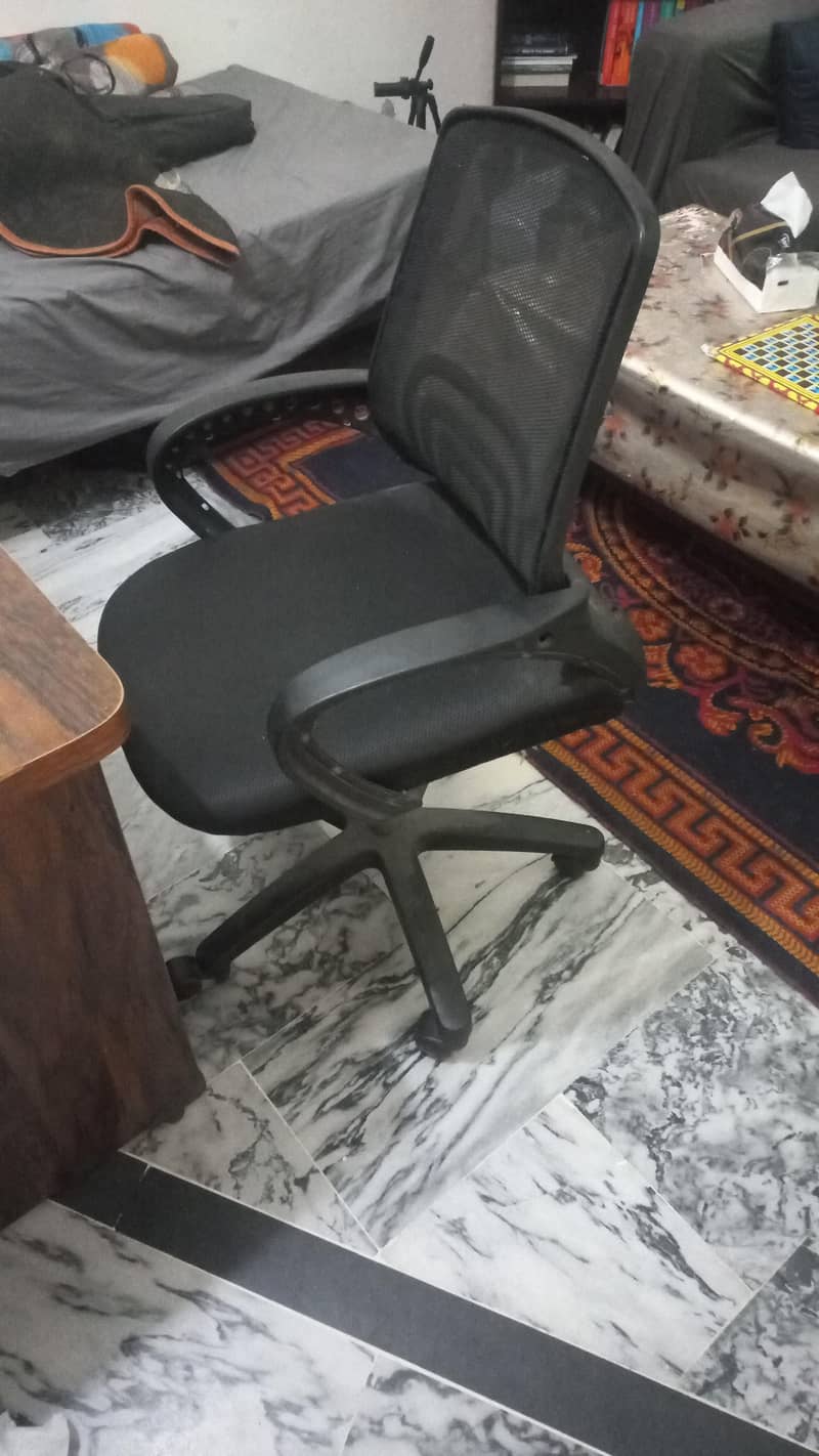 computer  table for sale 1