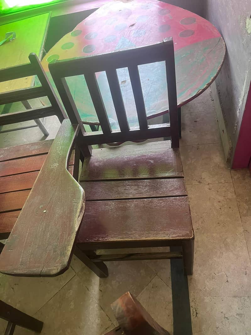 student chair 4