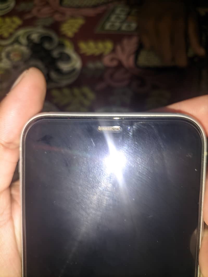 Apple iPhone XR 5