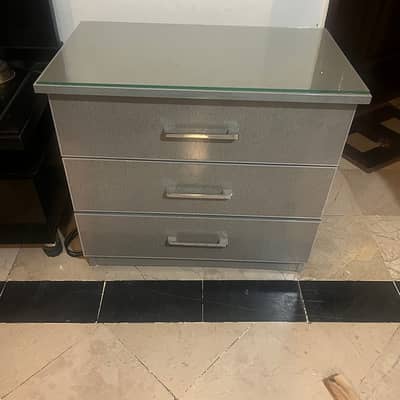 its for sale if someone want to contacthttps://www. instagram. com/abdul
