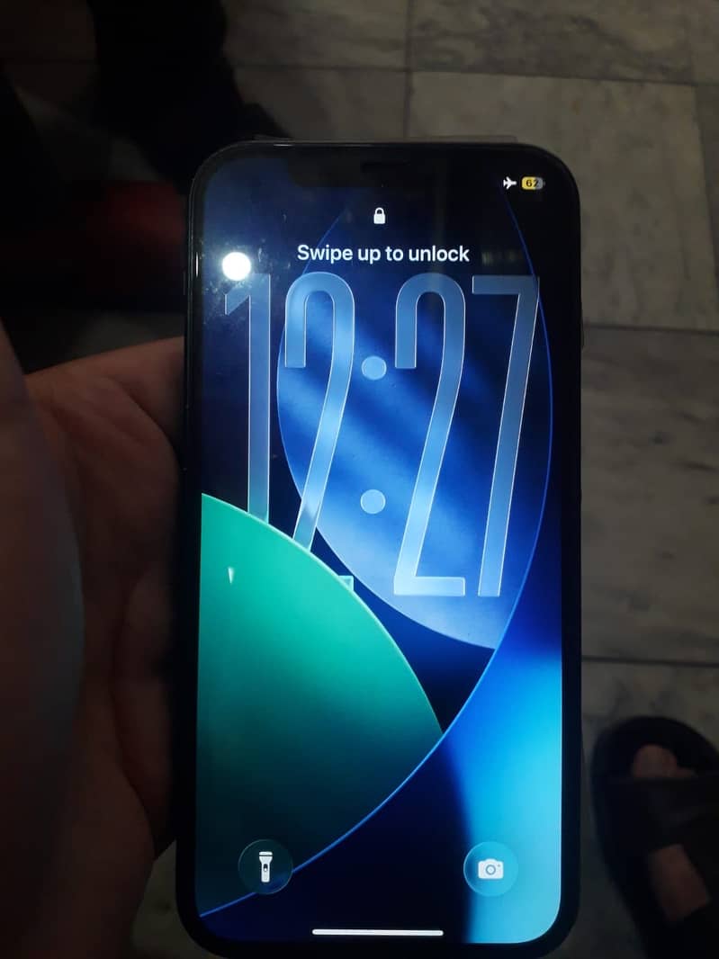 Apple iPhone 12 4