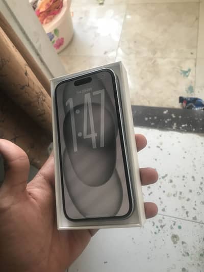 Apple iPhone 15