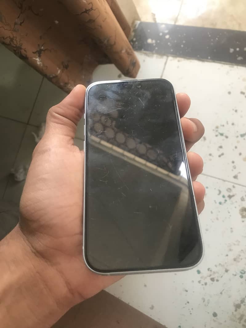 Apple iPhone 15 8