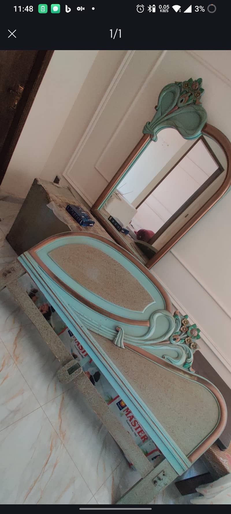 Queen bed with free furniture 6