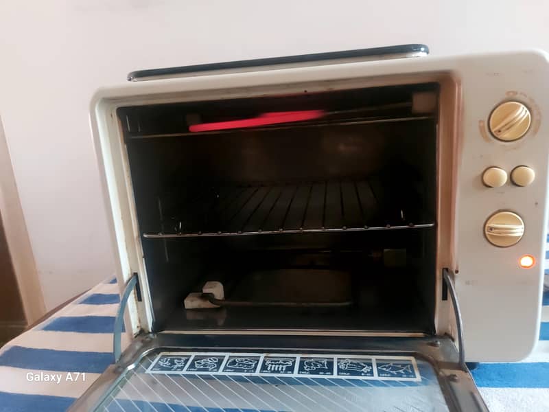 baking oven (electric) 2