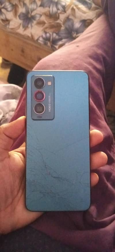 tecno camon 18 premier