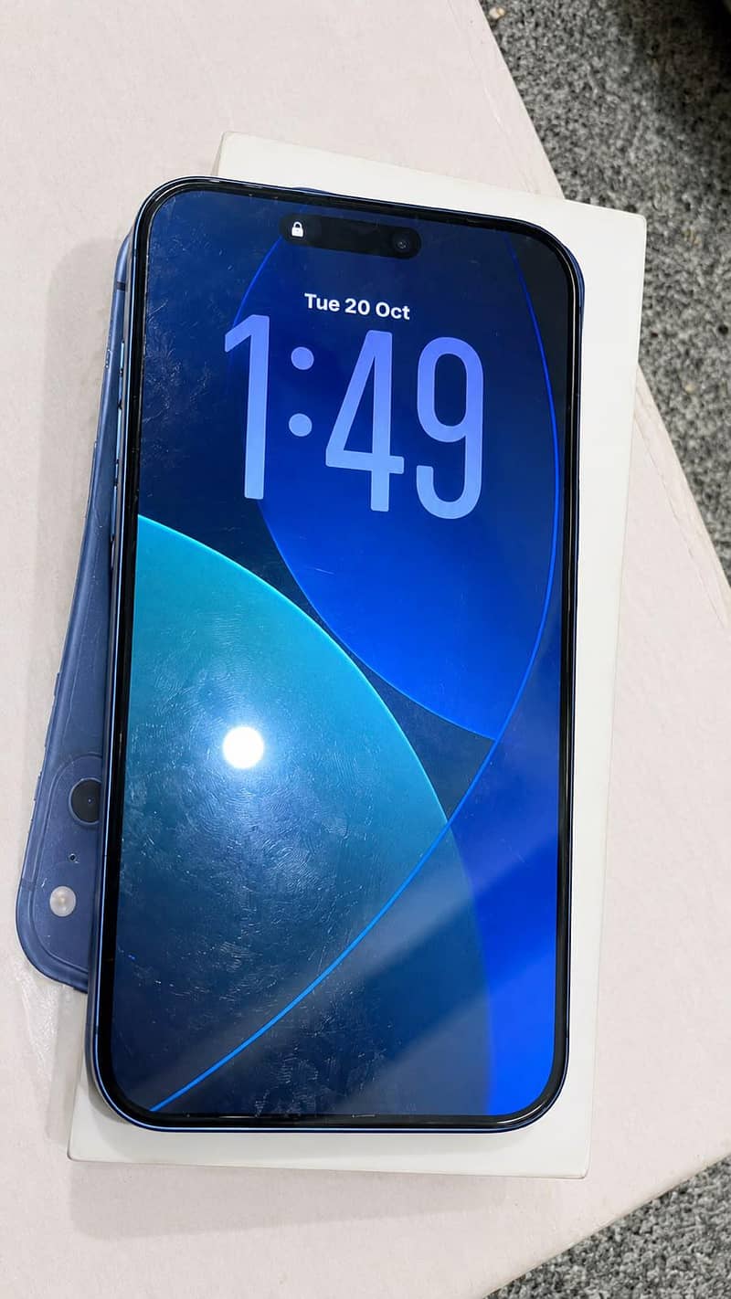 Apple iPhone 17 Pro Max 3