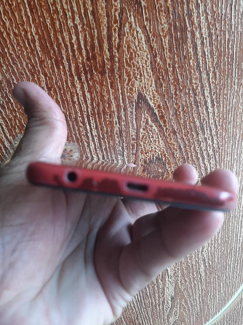 Samsung Mobile J6 Plus 4