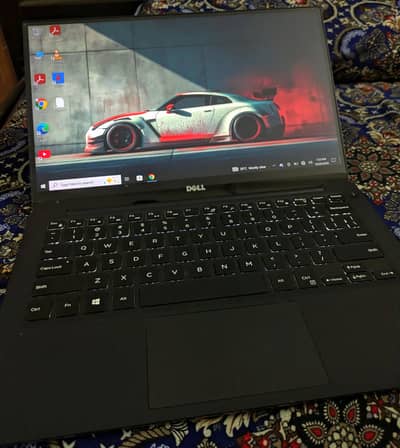 Dell XPS 13 9360 Core i5 7thGen, 8/256GB, 13.3″ FHD IPS + Touch + slim