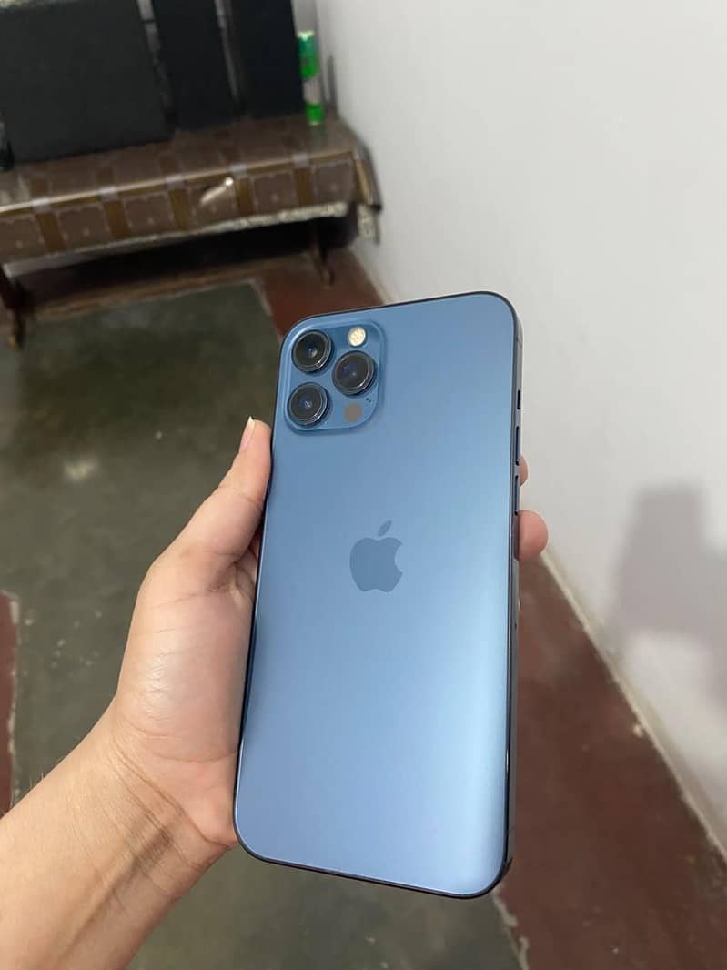 Apple iPhone 12 Pro Max 5