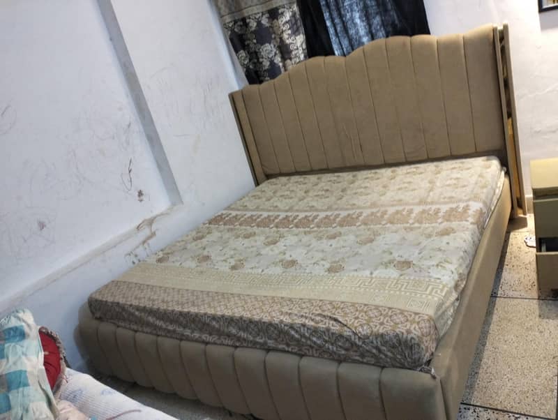 poshish bed 3