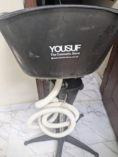 salon shower basin