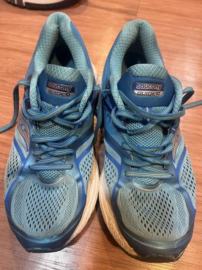 Saucony Women's Guide 10 Running Shoes