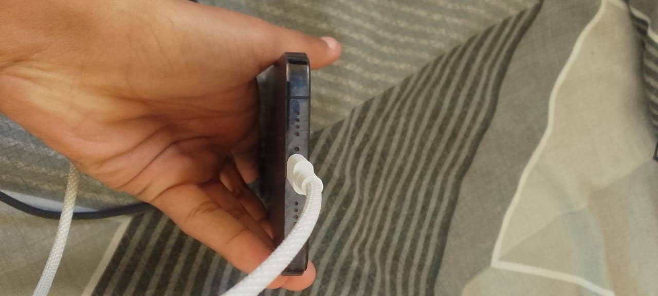 Apple iPhone 14 Pro Max 0