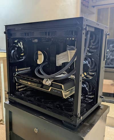 High-End Gaming PC  - Ryzen 9 5950X - XFX RX 6900 XT 16G