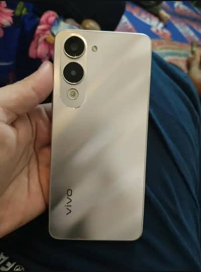 Vivo Y04