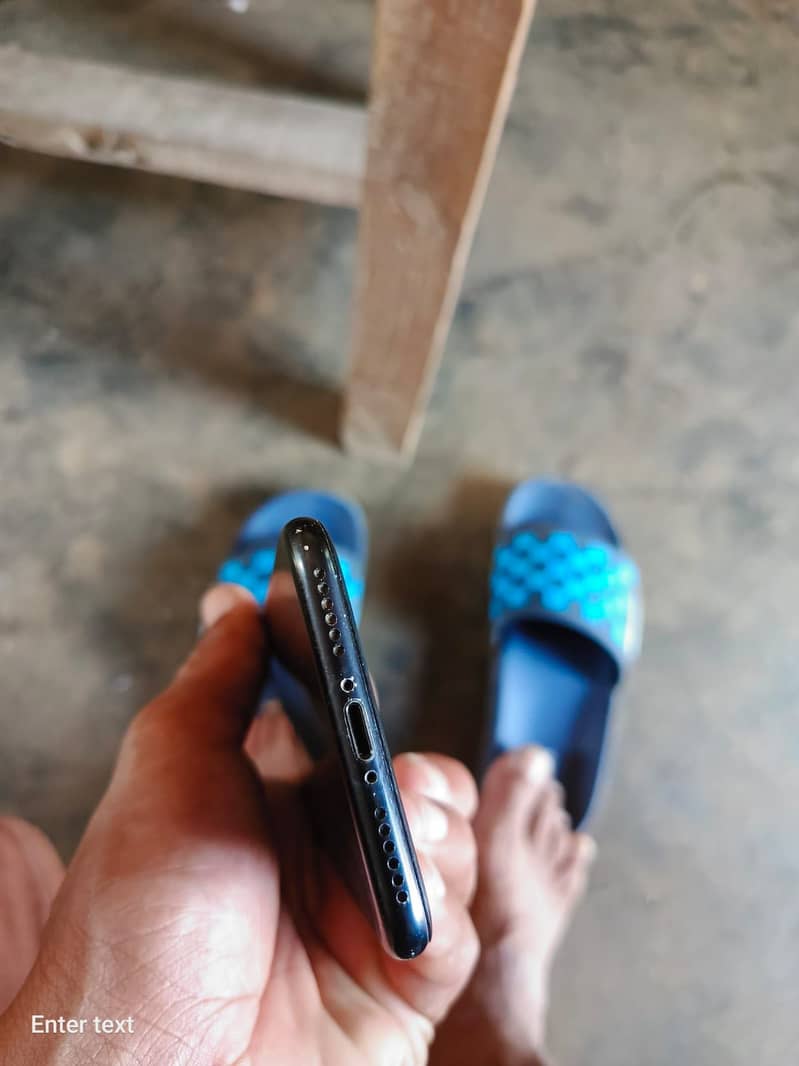 Apple iPhone 7 2