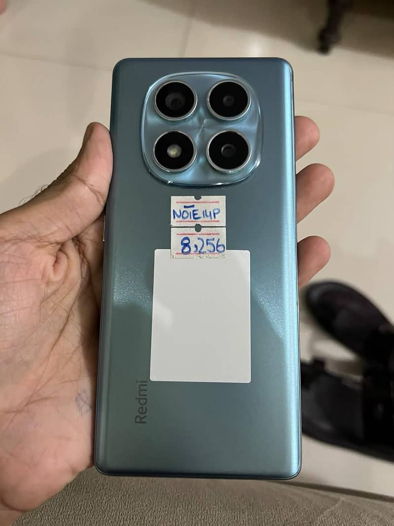 Xiaomi Redmi Note 14 Pro 0