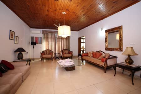 100% Original Pictures | 1 Kanal House For Rent DHA Phase 3