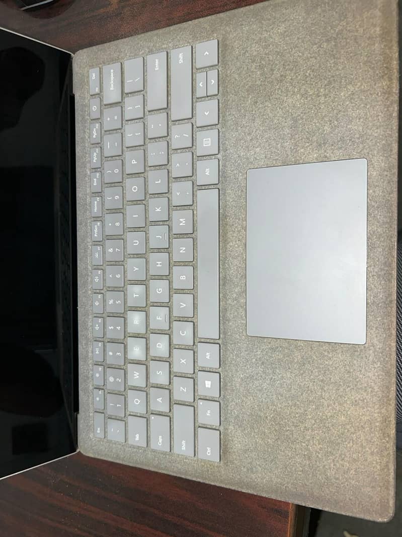 Microsoft surface 2 7