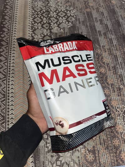 LABRADA ( MUSCLE MASS GAINER)