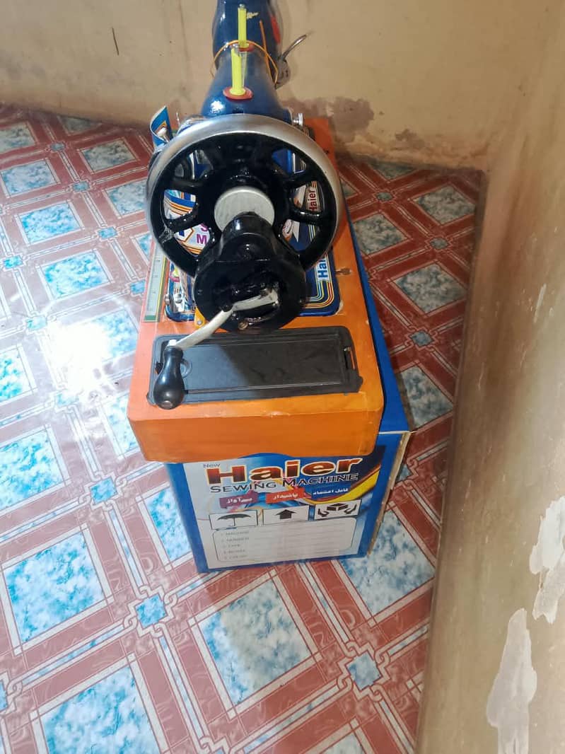 sewing machine Haier 3