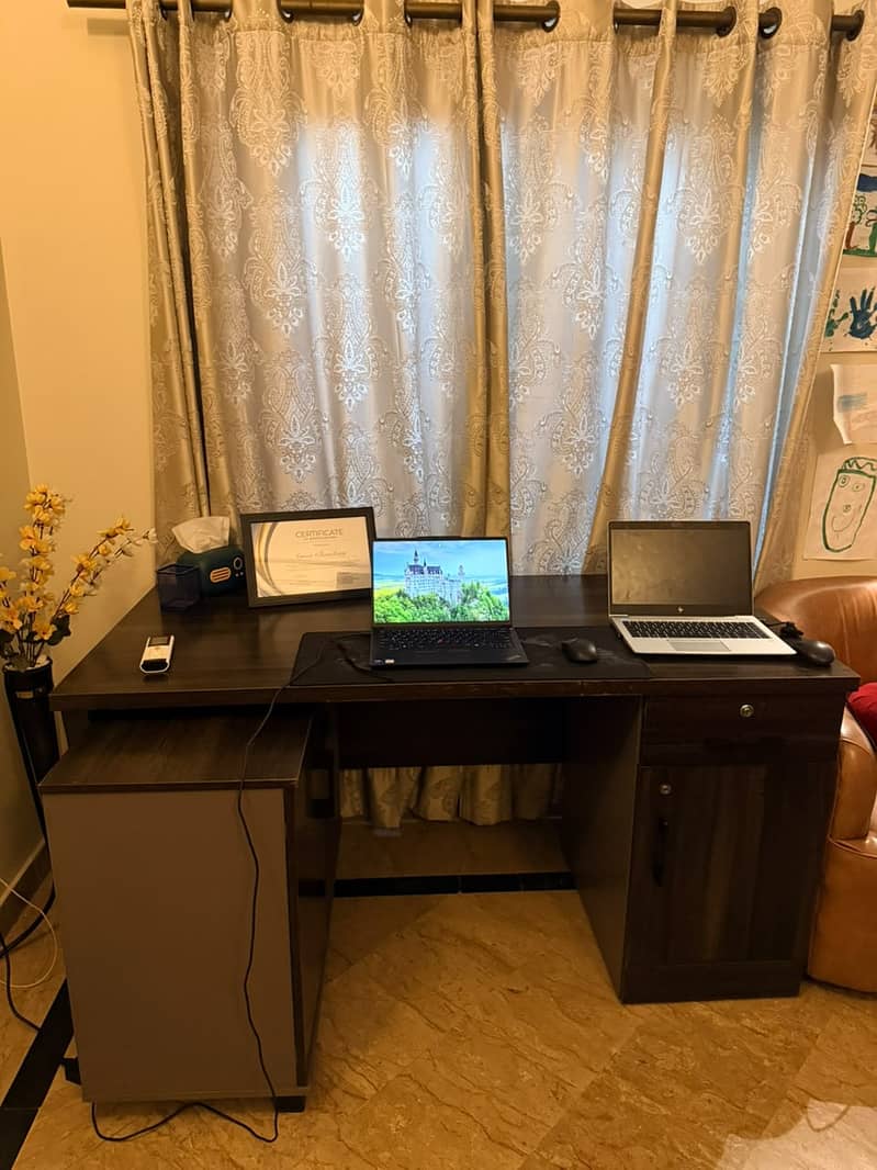 Study table/ work station 0