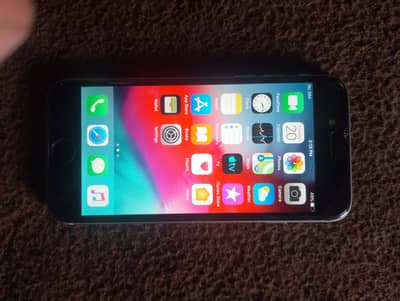 Apple iPhone 6 All ok 10by 10. urgent sall