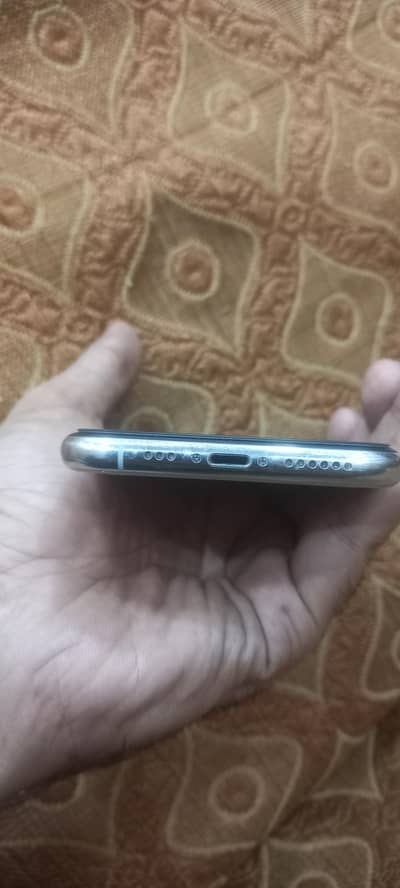 Iphone 11pro 256 GB pta approved original display