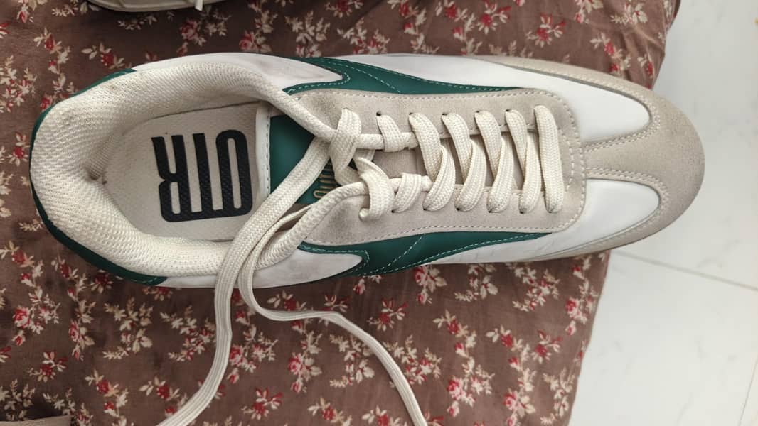 shoes 0