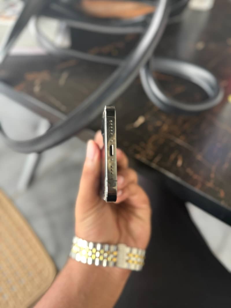 Apple iPhone 12 Pro 5