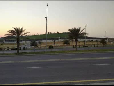 250sq yd plot FOR SALE at Precicnt-16. Easy Access to Jinnah Avenue. Facing Grand Jamia Mosque