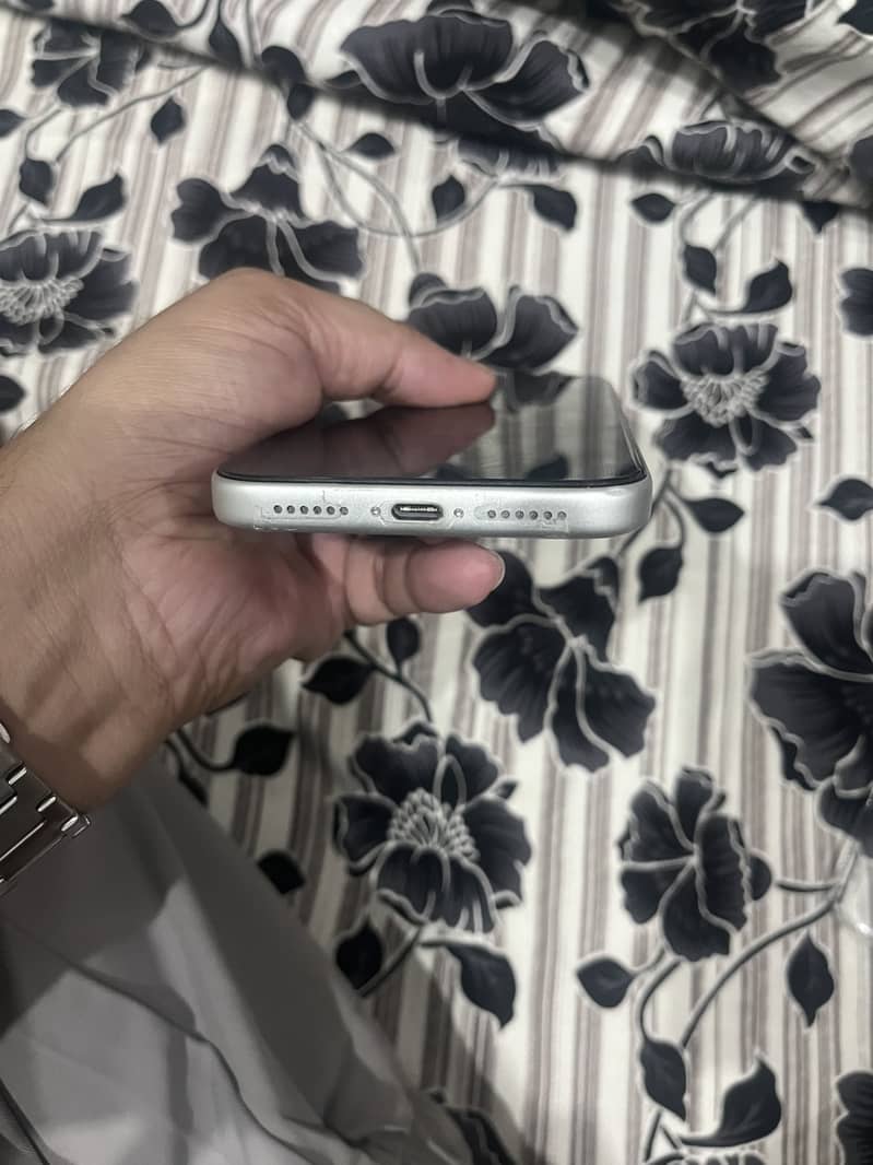 Apple iPhone 17 Pro Max 2
