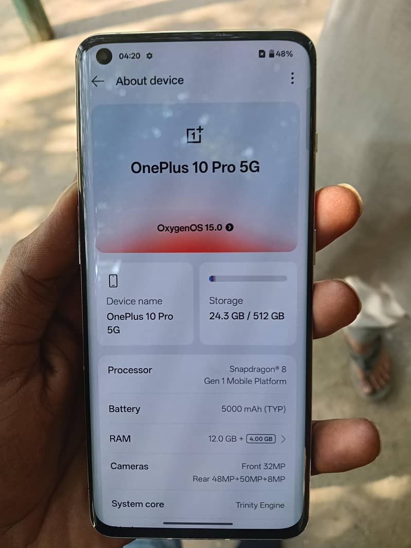 One Plus 10 Pro 1