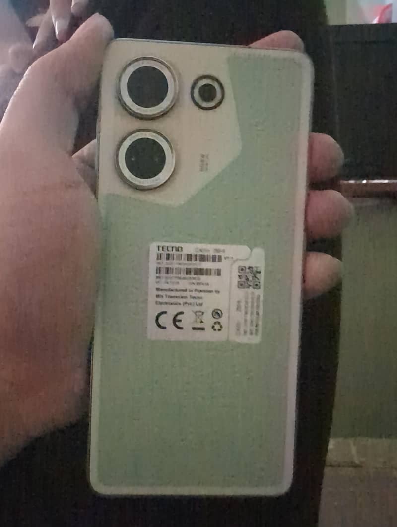 Tecno CAMON 20 0
