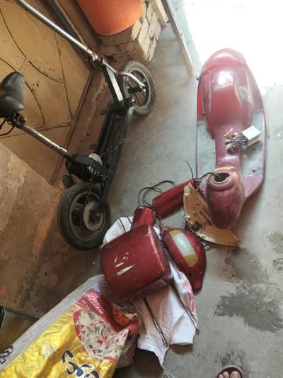24 vat electric scooter for sel every thing is ok only berry dala gi