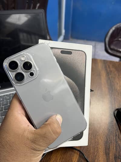 Apple iPhone 15 Pro Max