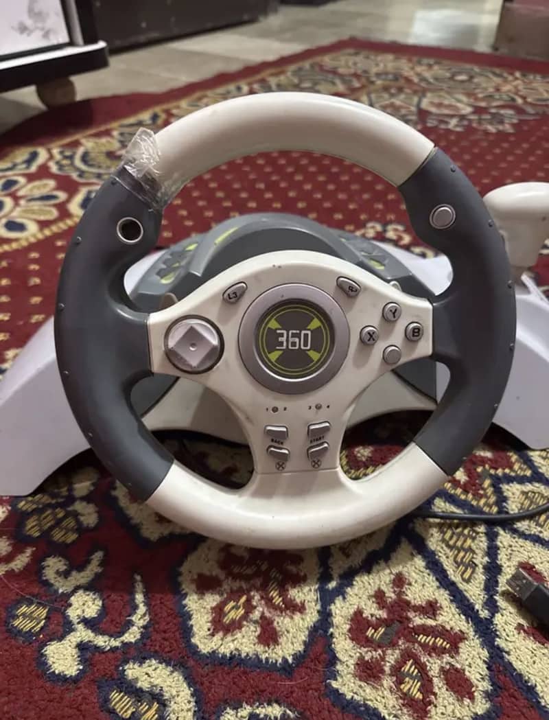 Steering wheel 4