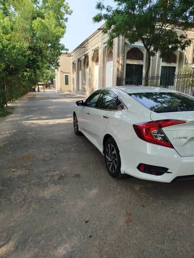 Honda Civic Oriel 2017